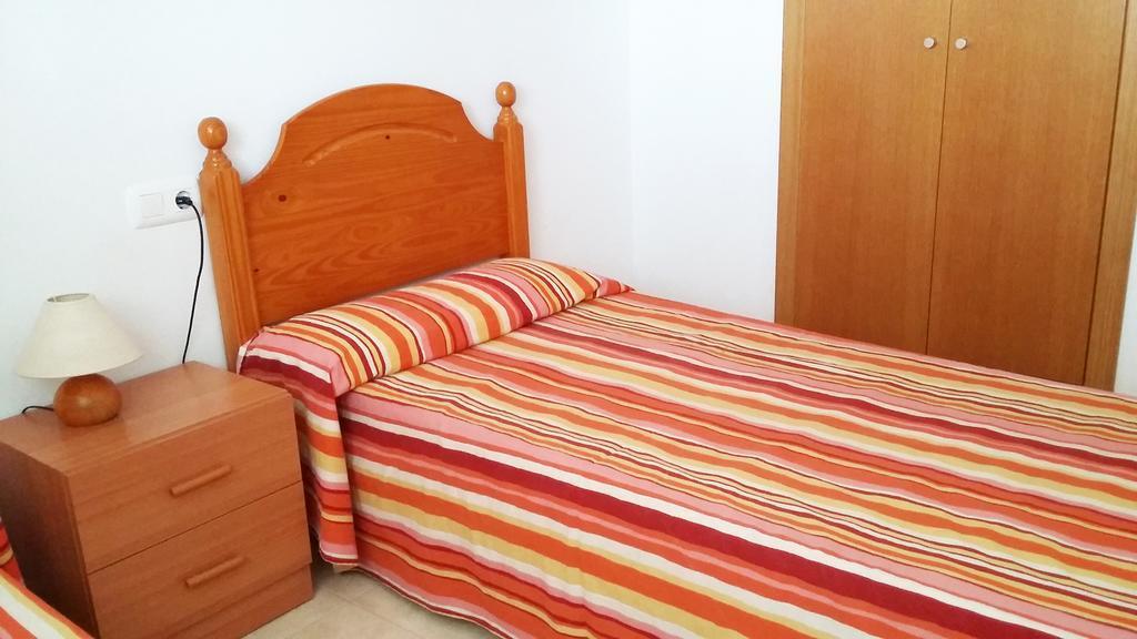 Apartamentos Oropesa Del Mar Suites 3000 Экстерьер фото