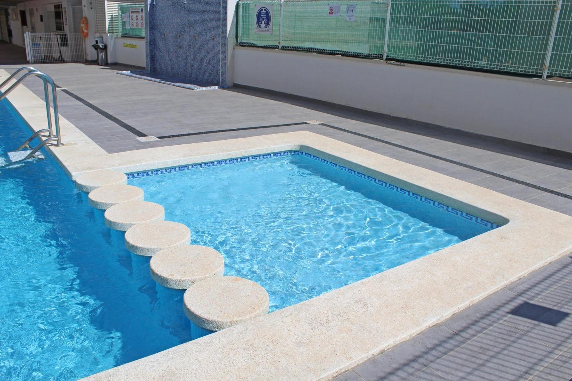 Apartamentos Oropesa Del Mar Suites 3000 Экстерьер фото